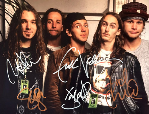 Pearl jam signed eddie - signed, (eddie